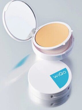 WIQO ICP Compact Cream Light